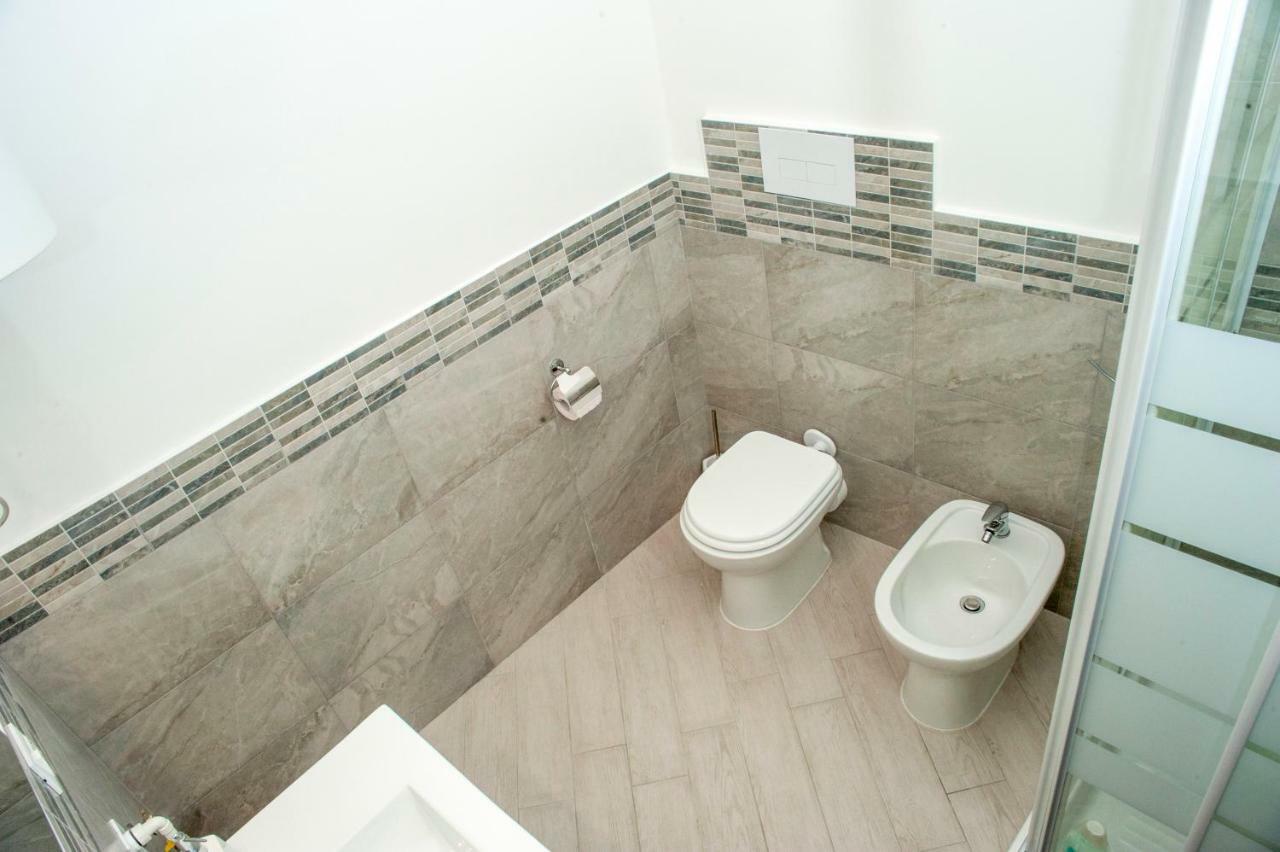 פלרמו Madinah Apartments מראה חיצוני תמונה