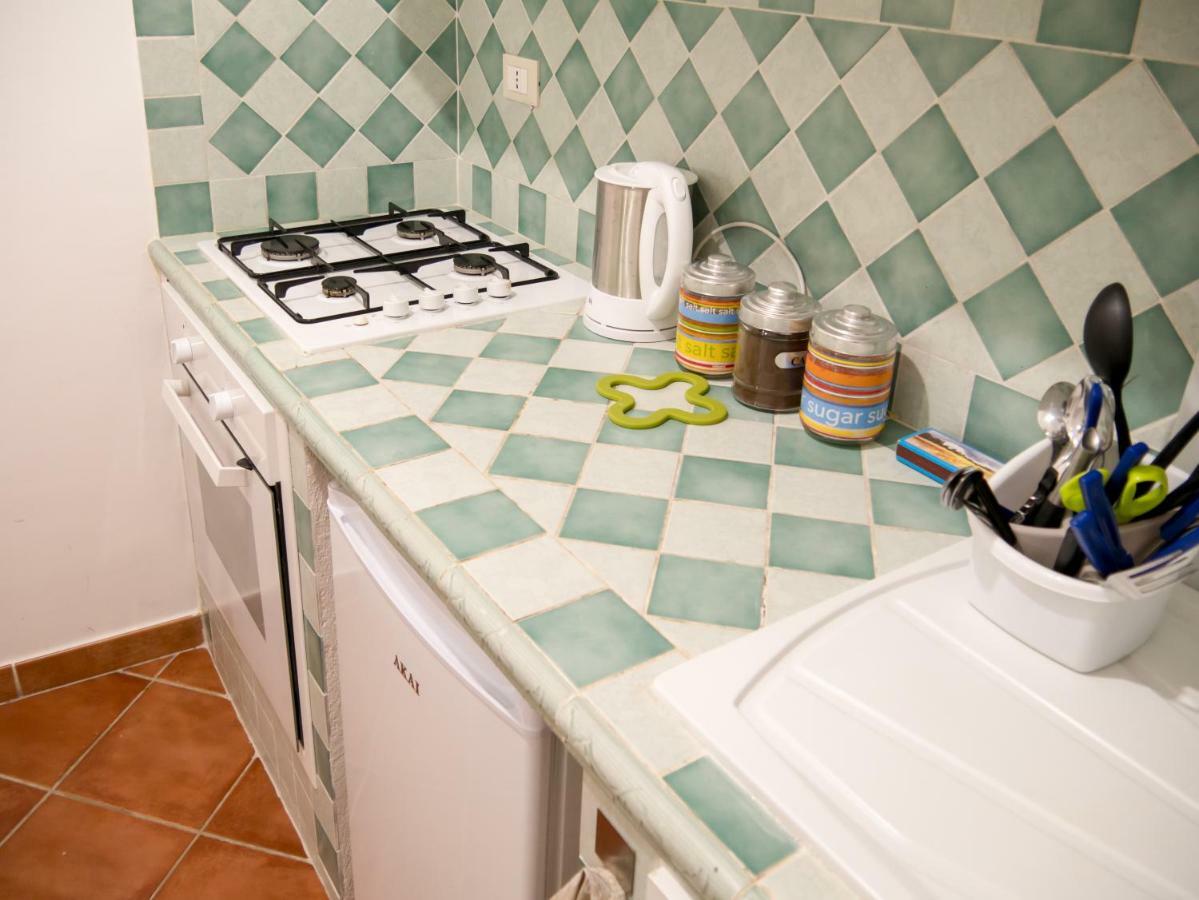 פלרמו Madinah Apartments מראה חיצוני תמונה